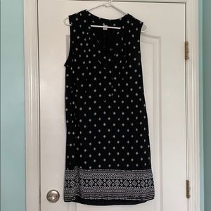 Old Navy Black and White dress